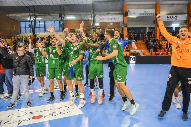 Victoria para recordar ante el Bidasoa Irun (30-25)