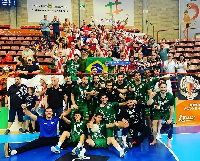 La historia se siguió escribiendo en Torrelavega (24-29)