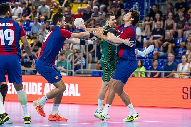 Duro golpe en el Palau (46-18)