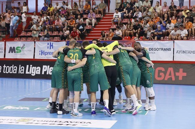 El REBI Cuenca se viene de vacío de Torrelavega (34-28)