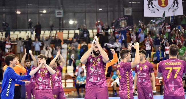 Victoria para recordar ante el Gorenje Velenje (28-27)