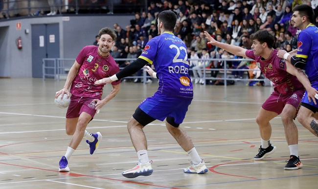 El REBI Cuenca cae en el amistoso ante el Recoletas Atlético Valladolid (32-29)