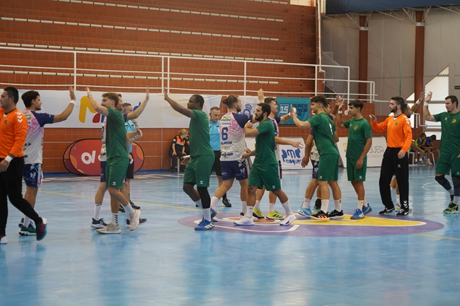 Tablas ante el Ángel Ximénez Puente Genil (33-33)