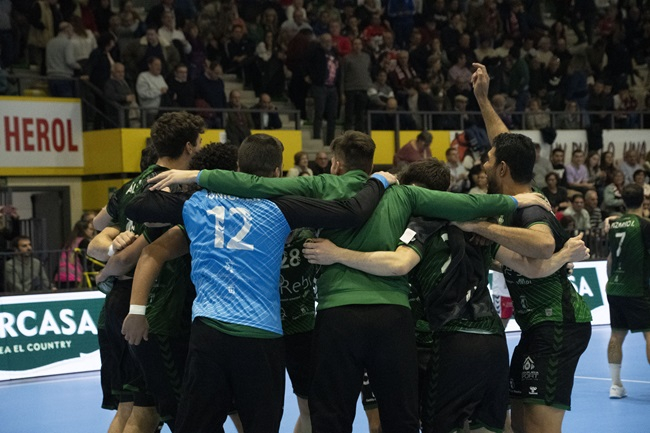 Gran victoria en Nava (28-32)