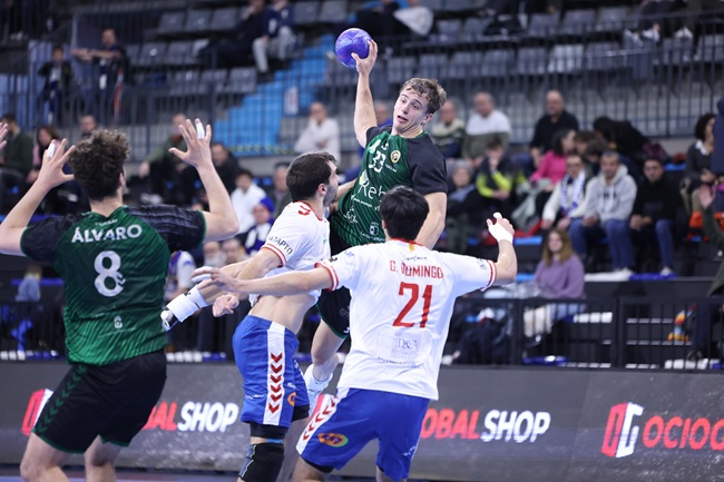 No se pudo sumar en Granollers (34-27)