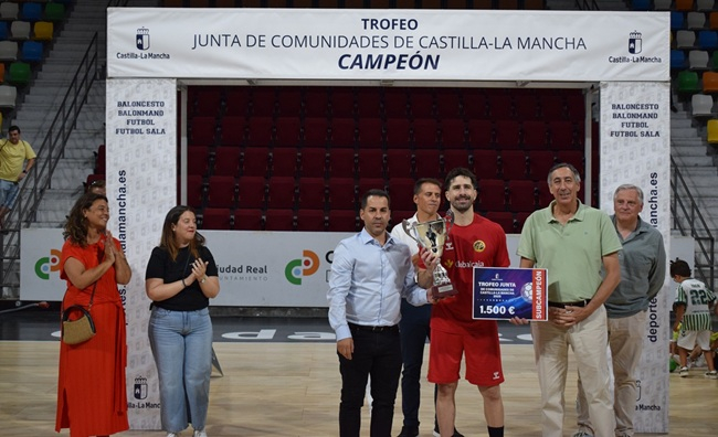 El REBI Cuenca, subcampeón del Trofeo de la Junta