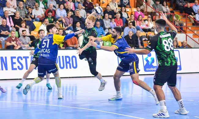 Victoria de orgullo (31-23)