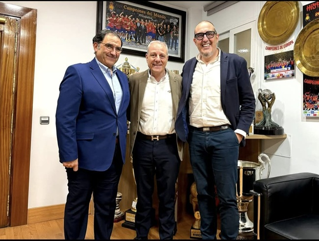 Ricardo Lozano traslada a la RFEBM las líneas del futuro del REBI Cuenca