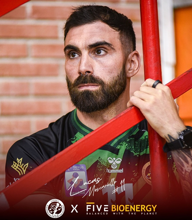 Lucas Moscariello firma hasta 2028