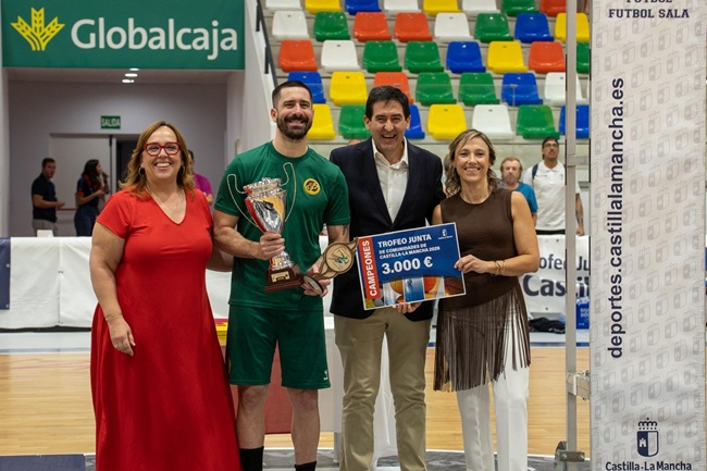 El REBI Cuenca vuelve a conquistar Castilla-La Mancha y levanta el Trofeo JCCM