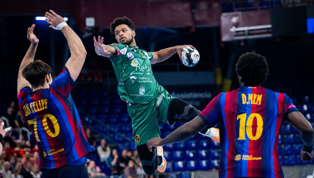 El REBI Cuenca se topa con un Barça imparable y cae por 45-27 en el Palau Blaugrana