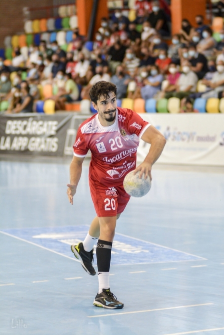 Nacho Moya, autor del gol 14.000 para el Incarlopsa Cuenca en Asobal