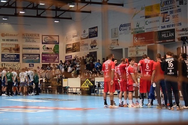 El Incarlopsa Cuenca vuelve a sonreír en Puente Genil (31-35)