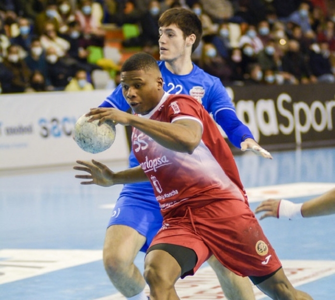 El Incarlopsa Cuenca cierra la primera vuelta en Huesca 