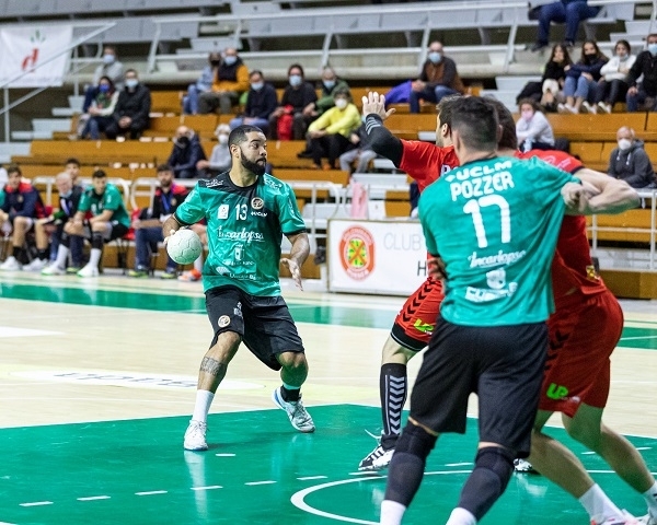 El Incarlopsa Cuenca no puede ante el Bada Huesca (33-29)