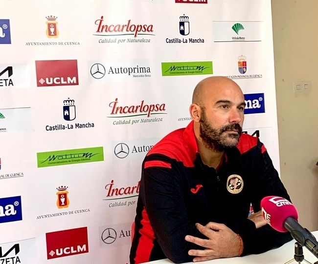 Nuestro entrenador, Lidio Jiménez, no viaja a Antequera tras dar positivo en covid