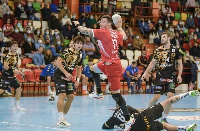 El Incarlopsa Cuenca hace efectiva la renovación de Alex Pozzer